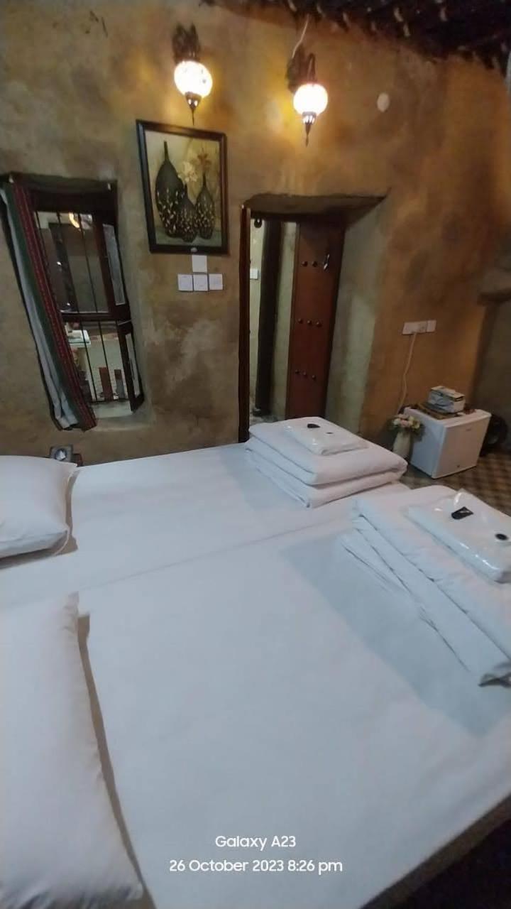 מלון Al Hamra Old House חדר תמונה